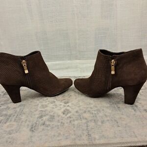 BCBG Generation Dianah Brushed Snake Skin Suede Booties Oak Brown 7B Womens